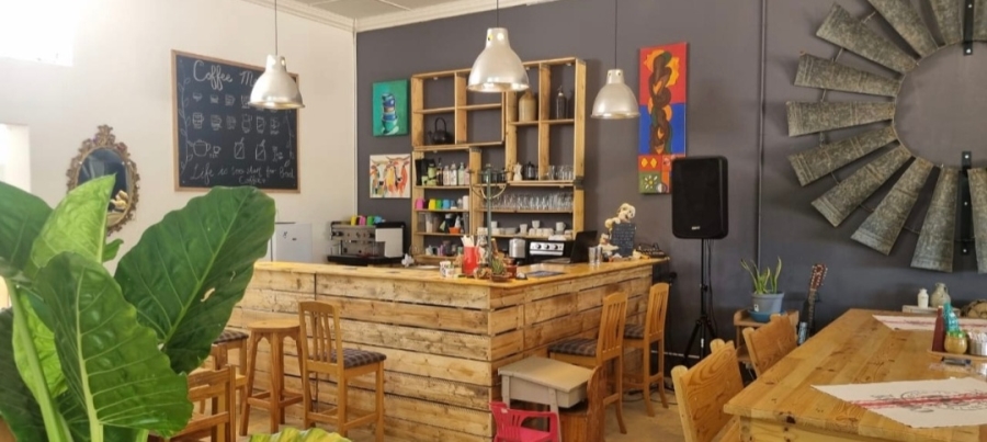 7 Bedroom Property for Sale in Steytlerville Eastern Cape